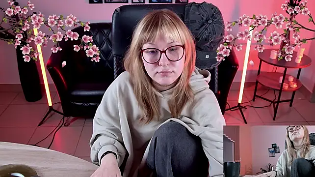 lanafitch Show in webcam