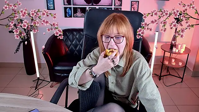 Chat +18 de lanafitch ao vivo
