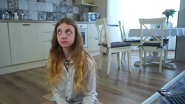 JaneUbry webcam show