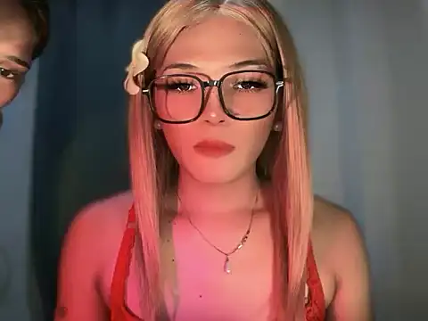 fuckingkeysha Pertunjukan Webcam