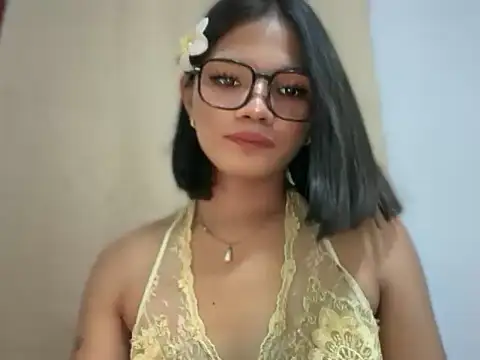 Show modela fuckingkeysha na web-kameri
