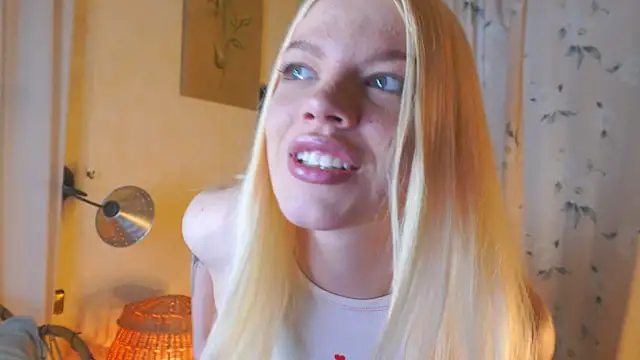 Chat +18 de AngeloJancik ao vivo