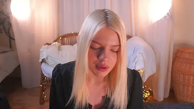 AngeloJancik's Live XXX Chat