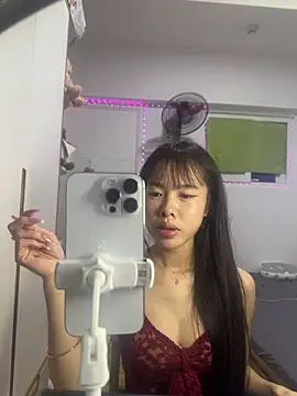 Lov3lily Live XXX-Chat
