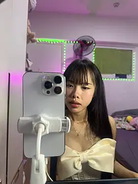 Lov3lily's Live XXX Chat