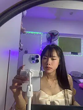 Chat +18 de Lov3lily ao vivo