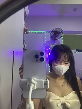 צ'אט XXX בשידור חי של Lov3lily