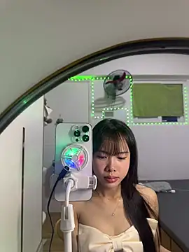 Lov3lily's Live XXX Chat
