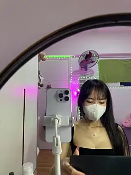 Lov3lily Live XXX-chat
