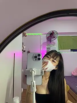 دردشة Lov3lily الجنسية المباشرة