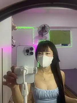 Lov3lily's Live XXX Chat