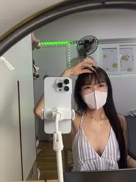 Lov3lily Show Webcam