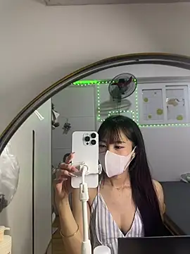 Chat +18 de Lov3lily ao vivo