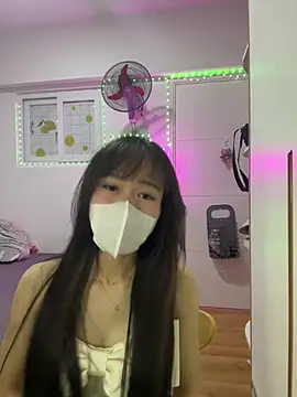 Lov3lilyのウェブカメラショー