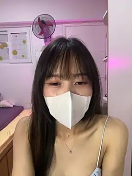 XXX chat uživo modela Lov3lily