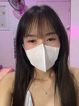 Lov3lily 网络视讯表演
