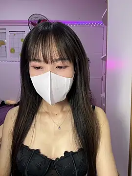 Lov3lily's Live XXX Chat