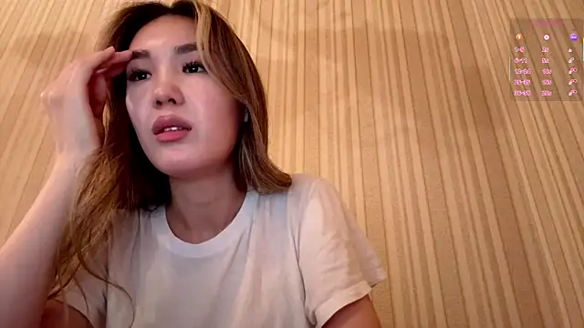 JenellKjelland 网络视讯表演