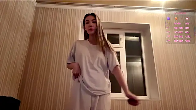 JenellKjellandn Webbikameraesitys