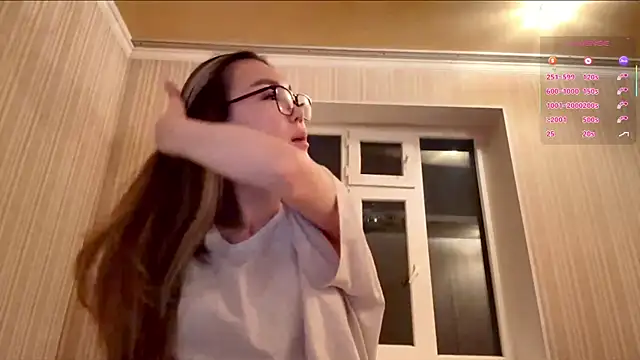 Živá chatovací místnost JenellKjelland