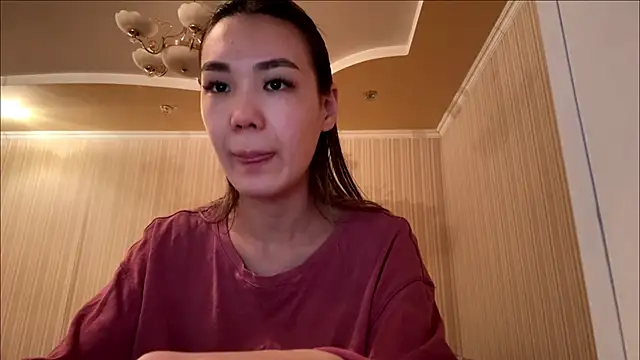 JenellKjellandのウェブカメラショー