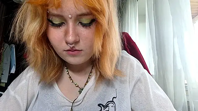 Chat +18 de KamiBleich ao vivo