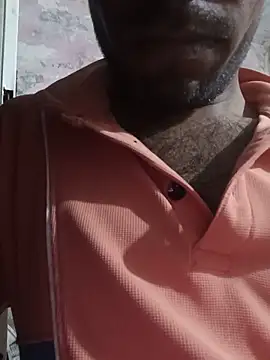 nilu_5633 在線直播表演