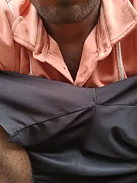nilu_5633's Webcam Show