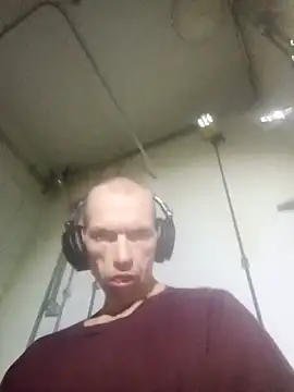 Tomppa-78 Show in webcam