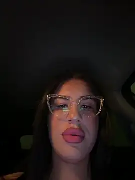 SelenaRhoades 실시간 채팅방