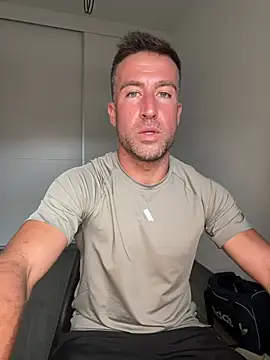 Turunner Show in webcam