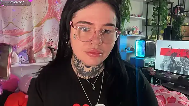 Show de BigBootyHolly na webcam
