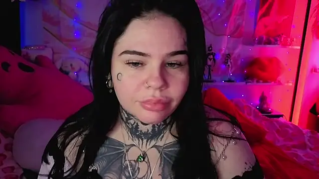 BigBootyHollyn Webbikameraesitys