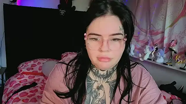 Pertunjukan Kamera Web BigBootyHolly