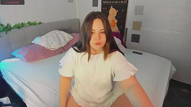 Chat +18 de MireyaLin ao vivo