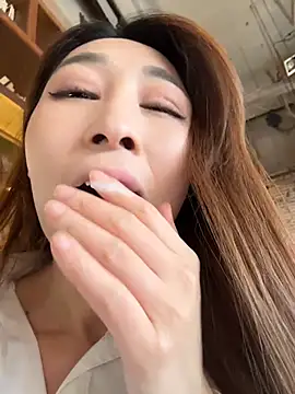 mmajb 在線直播表演