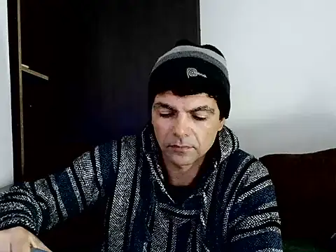 Show modela Luckwolf78 na web-kameri