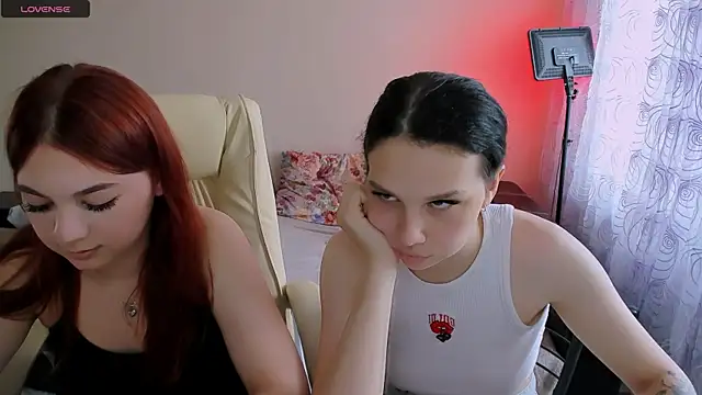 Adelina_xxx Pertunjukan Webcam