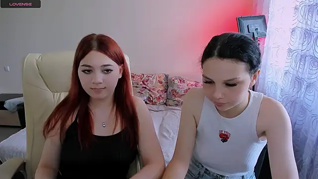 Adelina_xxx Webcam-Show