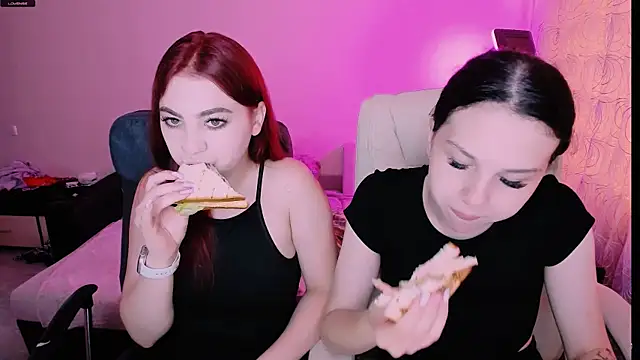 Adelina_xxx – Kamerová šou