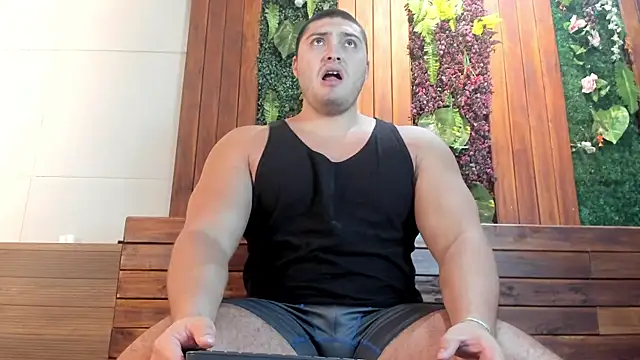 Darius_Wolfe Show Webcam