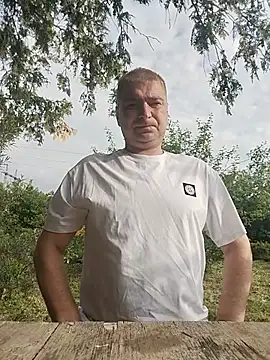 Dimentrius Show in webcam