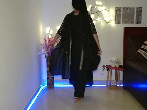 Moksha_ Webcam-Show