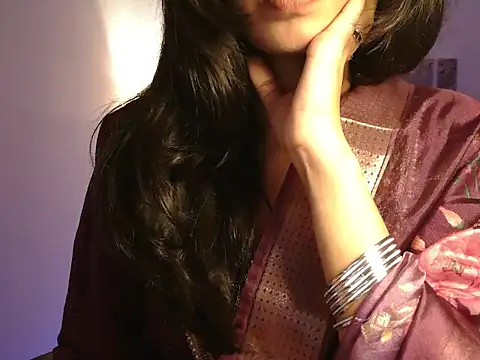 Moksha_n Webbikameraesitys