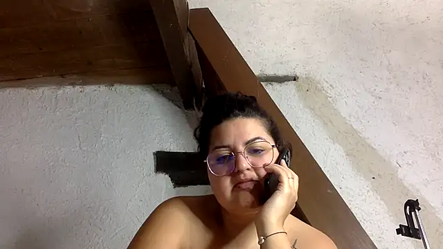 Velvetshadow_48's Live XXX Chat