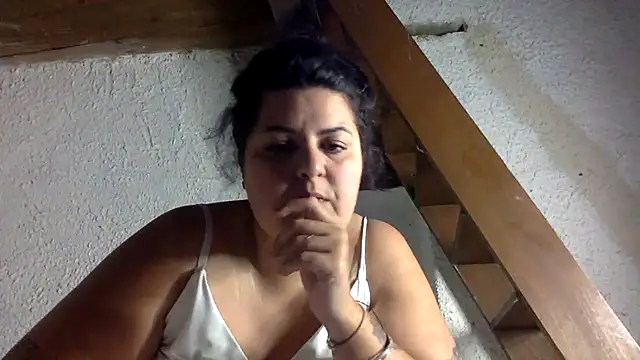 Chat XXX ao vivo de Velvetshadow_48