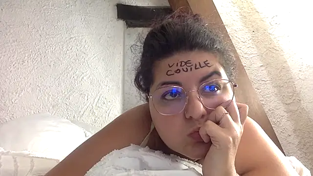 Velvetshadow_48's Live XXX Chat