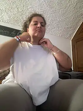 Velvetshadow_48's Live XXX Chat