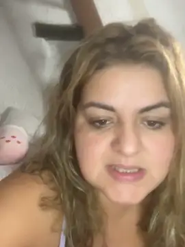 צ'אט XXX בשידור חי של Velvetshadow_48