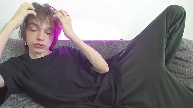 Nolan_Sagee Webcam Show